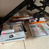 Libri per scuole superiori