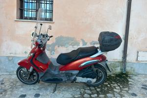 Piaggio Beverly 250