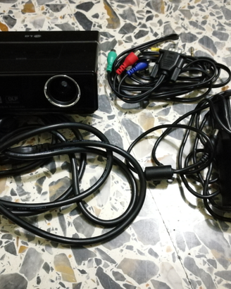 Videoproiettore lg hs 101