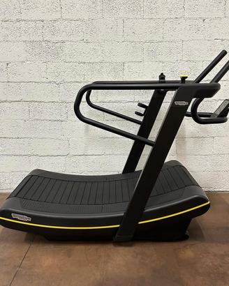 TECHNOGYM  SKILLMILL  TAPIS ROULANT CURVO 