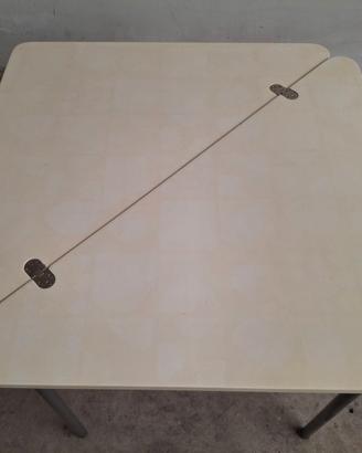 TAVOLINO + SEDIA