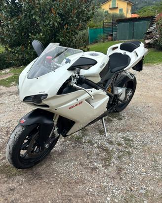 Ducati 848