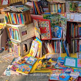 Libri usati per bambini e bambine pari al nuovo