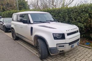Land Rover Defender 110 3.0D I6 250CV AWD Auto X-D