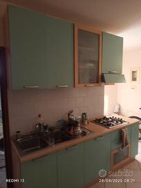 cucina e parete attrezzata 