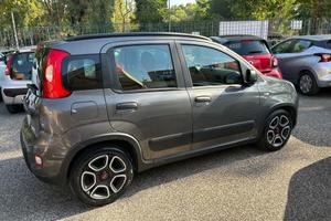 Fiat Panda 1.0 FireFly S&S Hybrid City Cross