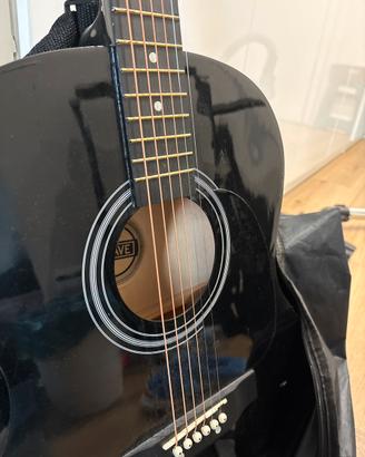 Chitarra acustica