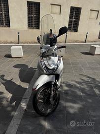 HONDA- SH- mode 125
