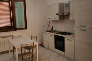 Appartamento trilocale zona tennis ponte a egola