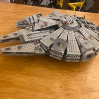 Millenium Falcon Lego
