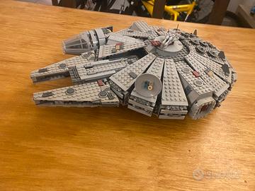 Millenium Falcon Lego