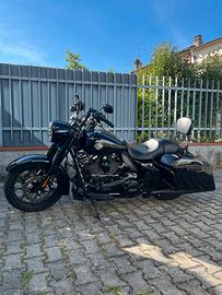 ROAD KING SPECIAL 114    - 2023
