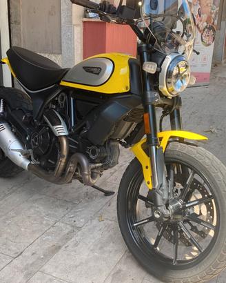 Scrambler Icon, Unico Prop. Finanziabile