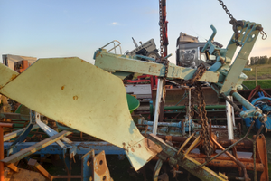 Aratro monovomero 40/ 50 cv