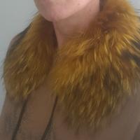 Collo in vera pelliccia di volpe tinta 