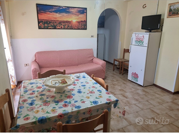 Elena fitta tranne agosto a grisolia lido