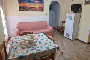 Elena fitta tranne agosto a grisolia lido