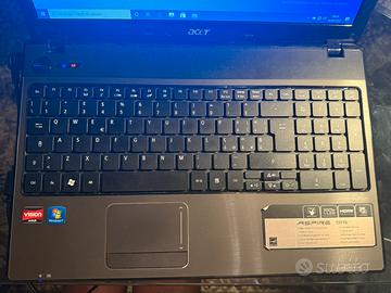 PC portatile laptop Acer Aspire 5551G