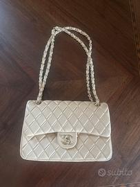 Borsa modello chanel