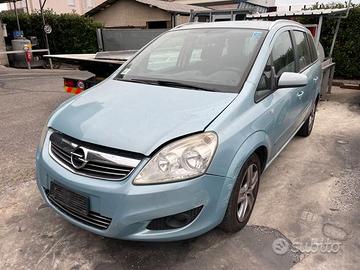Ricambi usati per Opel Zafira 1.7 TD 2009 A17DTR