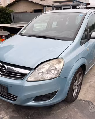 Ricambi usati per Opel Zafira 1.7 TD 2009 A17DTR