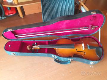 Violino da studio mai usato
