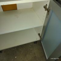 mobiletto sotto lavabo 