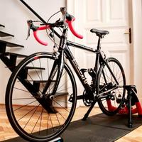 BICI Scott CR1 IN CARBONE da corsa + Rullo