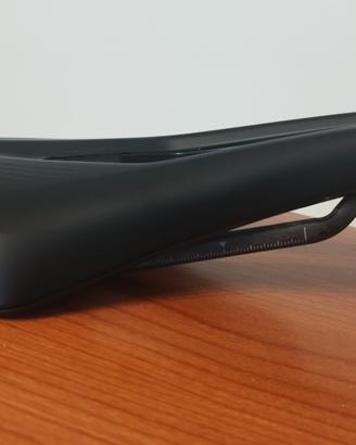 fizik argo R1 vento sella corta