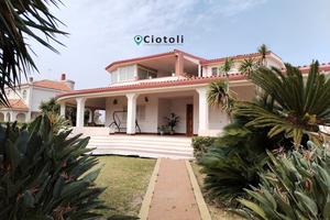 Villa in splendida posizione | Zona Isola