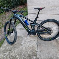 Mountain bike elettrica
