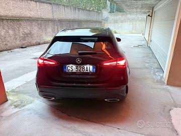 MERCEDES CLASSE A 200d AMG
