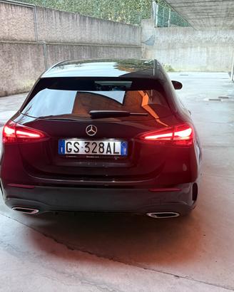 MERCEDES CLASSE A 200d AMG