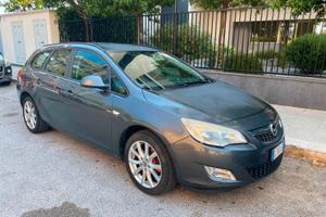 Opel Astra J Sports Tourer