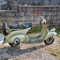 Vespa Faro Basso del 1951 "Vacanze Romane"