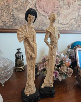 Vintage Orientale Statue