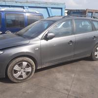 Hyundai I30 cw 1.4 B/gpl 2010 per ricambi