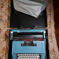 Macchina da scrivere Olivetti studio 46