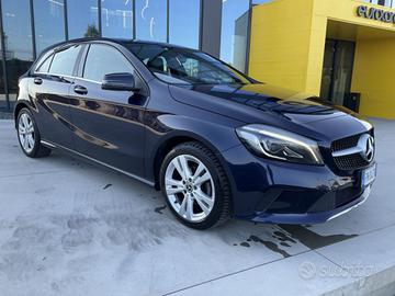 MERCEDES-BENZ A 180 d Automatic Sport