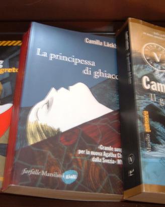 LIBRI GIALLI CAMILLA LACKBERG