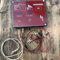 Elettrificatore recinto elettrico