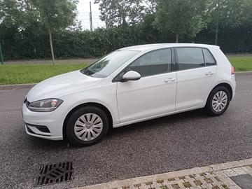 EURO6 VOLKSWAGEN GOLF 7.5 1.0TSI  6 MARCE