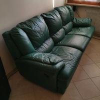 Divano in pelle con 2 recliner