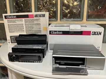 Autoradio +caricatore Clarion