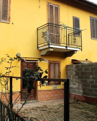 Villetta a schiera di 121 m² con 3 locali e box au
