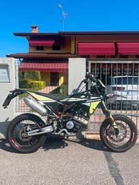 Fantic xmf 125 motard 4T