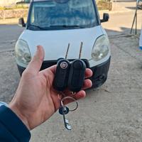 Duplicazione Chiavi Auto Fiat Doblo con telecomand