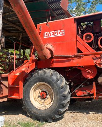 Mietitrebbia laverda m100