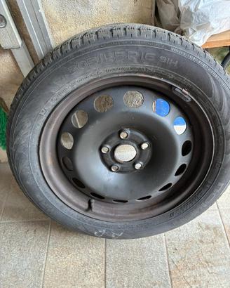 4 Cerchi in acciaio 16” Audi+ pneumatici invernali