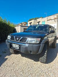 nissan patrol gr61 